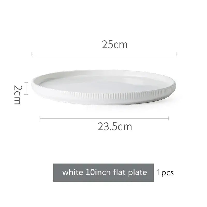 Elegant black porcelain plates with gold rim finish.