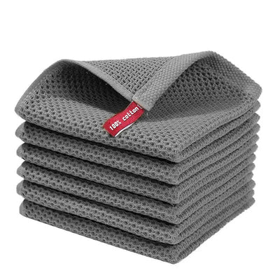 Breathable and gentle cotton face wash towel, ideal for daily skincare and household cleaning tasks.