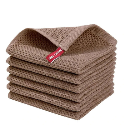 Breathable and gentle cotton face wash towel, ideal for daily skincare and household cleaning tasks.