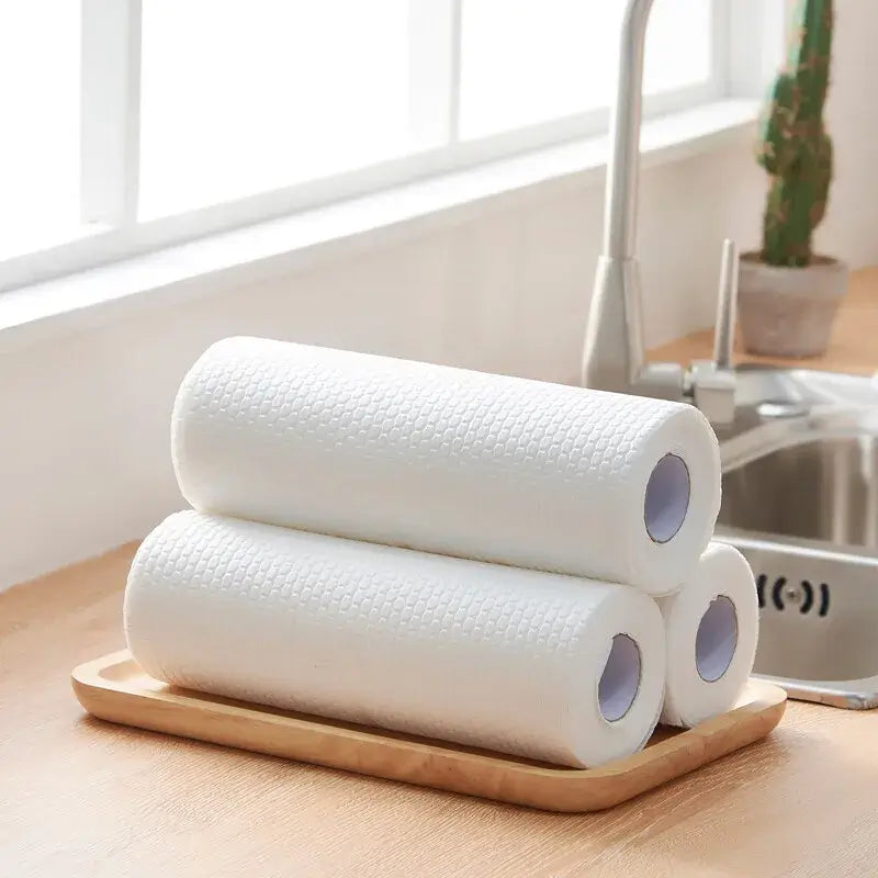 Breathable and gentle cotton face wash towel, ideal for daily skincare and household cleaning tasks.