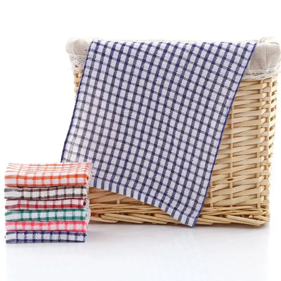 Durable velvet cotton dishcloths, 6-pack. These absorbent towels make kitchen cleaning easy and efficient.