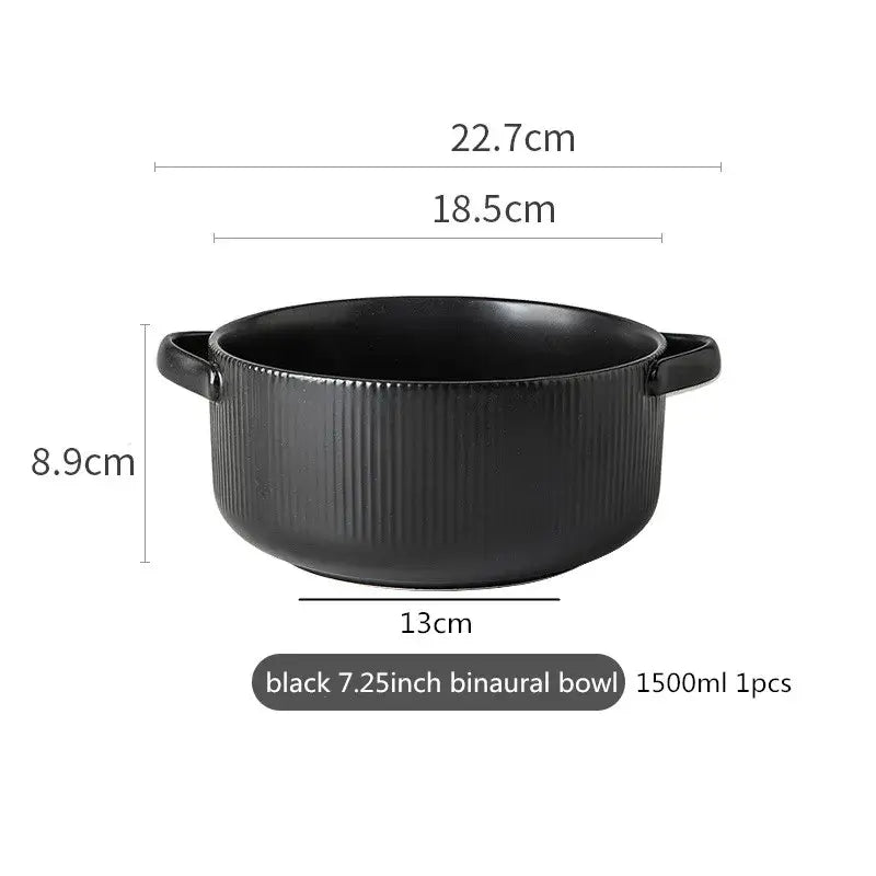 Elegant black porcelain plates with gold rim finish.