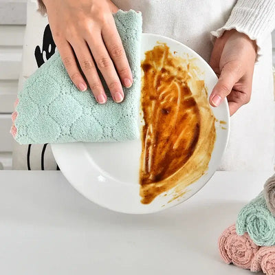 Breathable and gentle cotton face wash towel, ideal for daily skincare and household cleaning tasks.