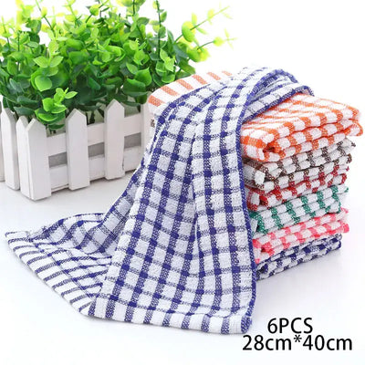 Made from high-quality cotton, these kitchen towels offer excellent absorbency and long-lasting use. A must-have for any clean kitchen.