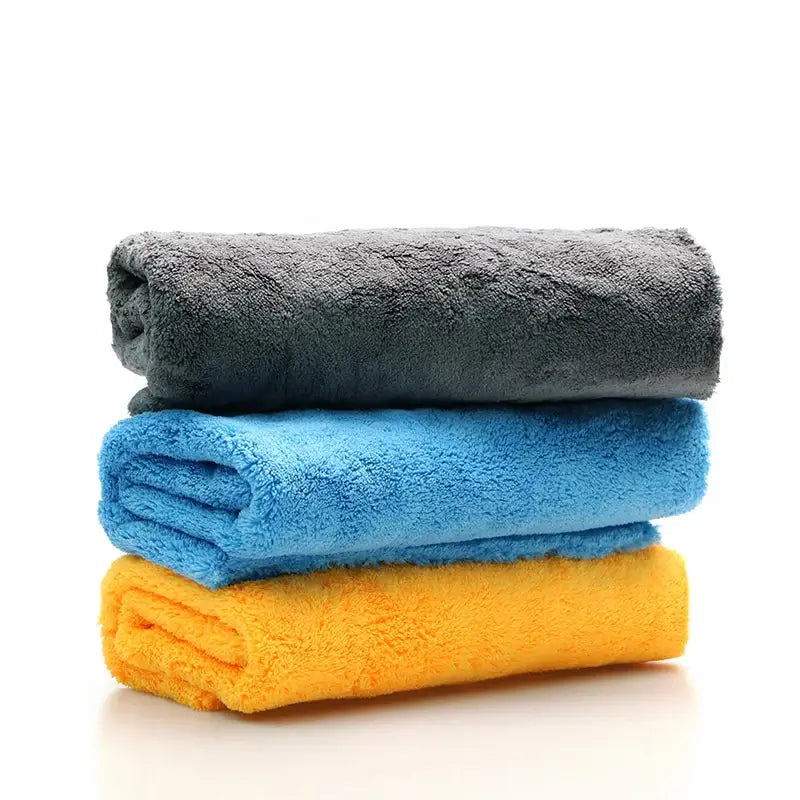 Breathable and gentle cotton face wash towel, ideal for daily skincare and household cleaning tasks.