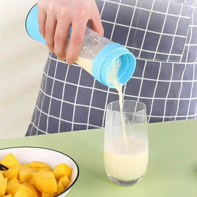 Blend on-the-go with this powerful portable juicer. Perfect for smoothies, milkshakes, and fresh fruit juices anytime, anywhere.