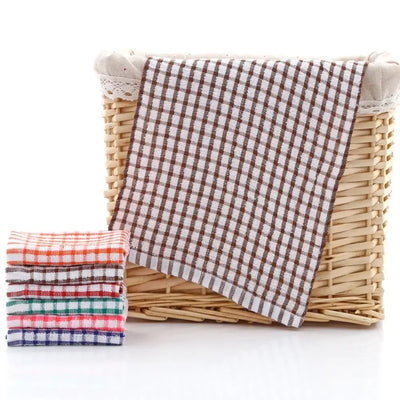 Breathable and gentle cotton face wash towel, ideal for daily skincare and household cleaning tasks.