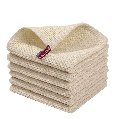 Breathable and gentle cotton face wash towel, ideal for daily skincare and household cleaning tasks.