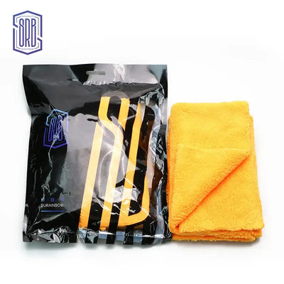 Breathable and gentle cotton face wash towel, ideal for daily skincare and household cleaning tasks.