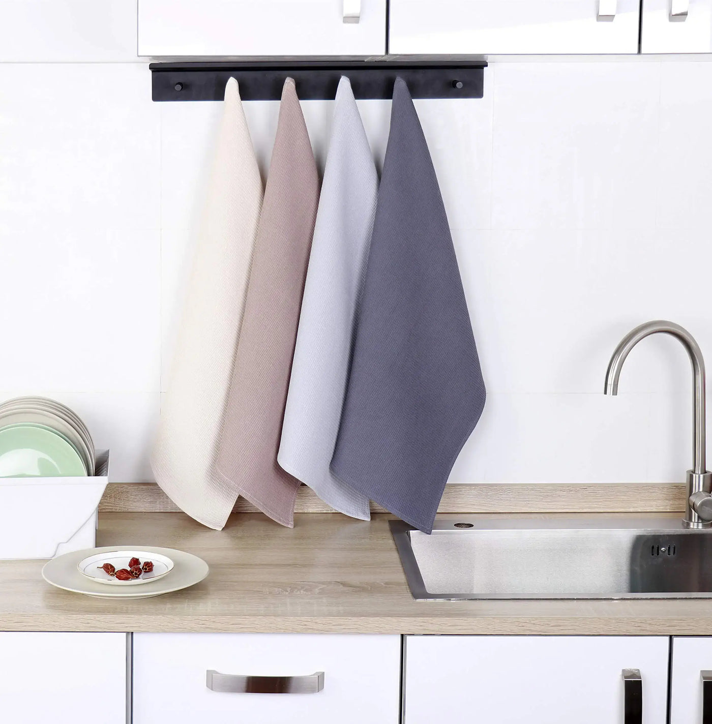 Lightweight, breathable, and highly absorbent cotton towels perfect for all your kitchen drying and wiping needs.