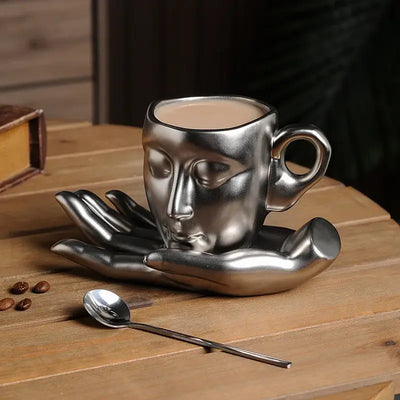 Sip in style with these 260ML retro ceramic coffee cups. Featuring abstract art designs, they’re perfect for elevating your latte or tea moments.